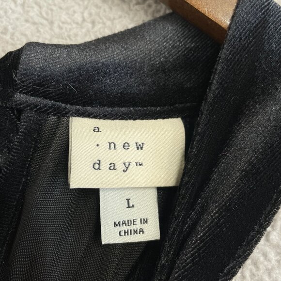 NEW - A New Day Black Velvet Halter High neck  Jumpsuit Size L h1771 - Picture 8 of 10